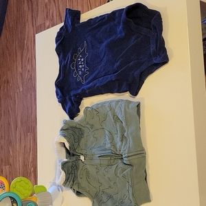 CARTER'S Child of Mine Vest and Onesies Bodysuit Set 12 months